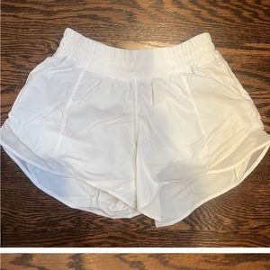 White lululemon shorts